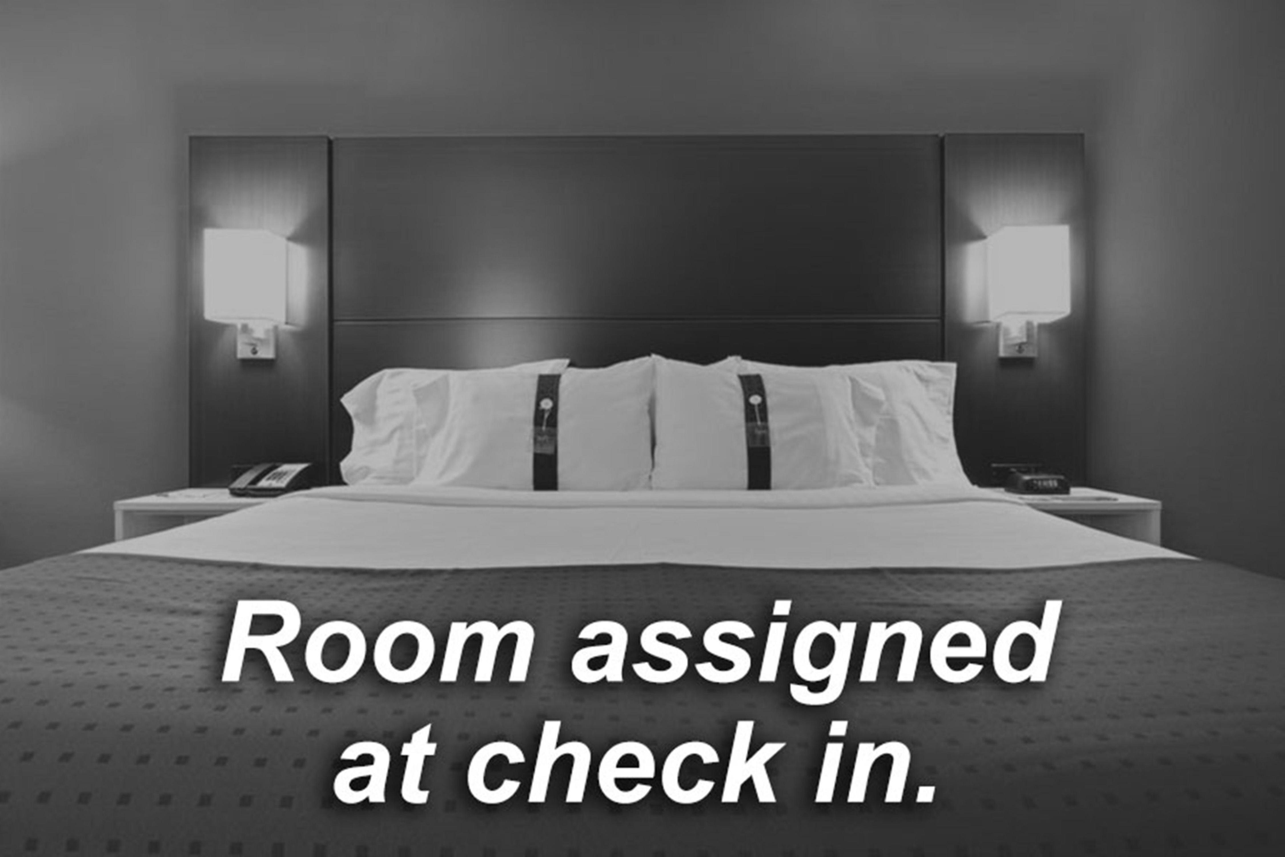 Holiday Inn Express Yorkton East By Ihg Bagian luar foto