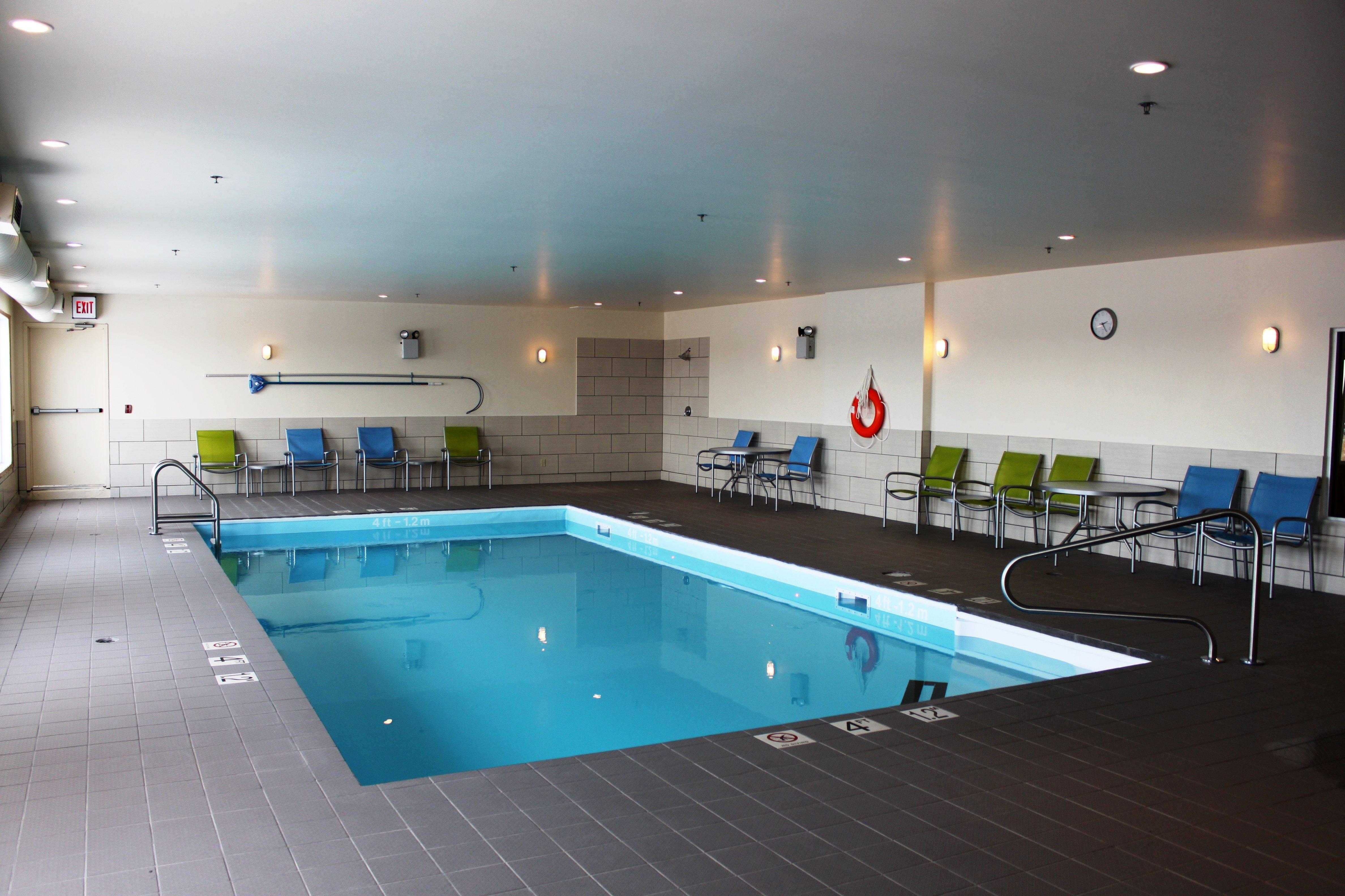 Holiday Inn Express Yorkton East By Ihg Bagian luar foto